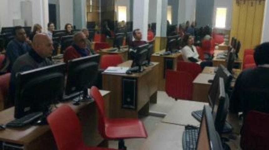 Ne&uuml;&rsquo;de Uzaktan Eğitim Konulu Toplantı