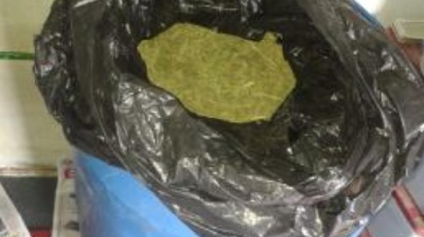 Jandarma, &Ccedil;oban Kılığında Esrar Operasyonu Yaptı