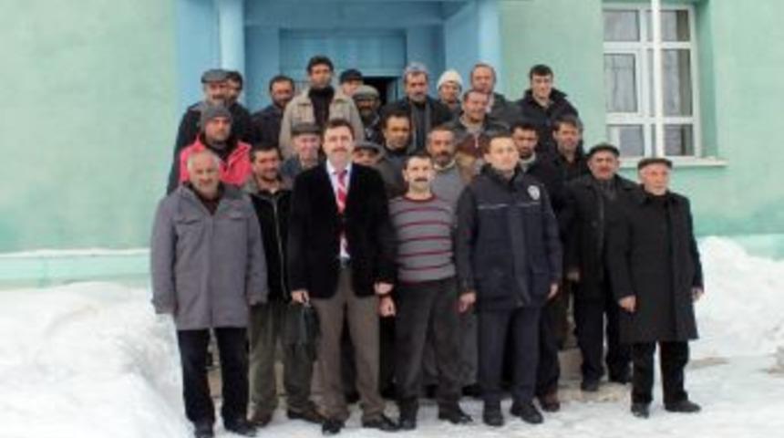 Emniyet, S&uuml;r&uuml;c&uuml; Eğitimine Trakt&ouml;r Kullanıcılarından Başladı