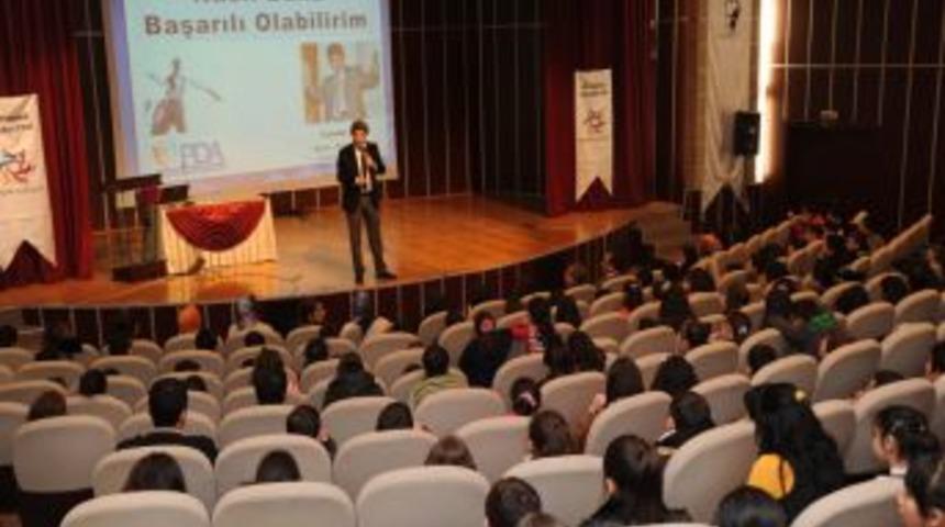 Altındağlı Gen&ccedil;ler Canten Kaya Ile Buluştu