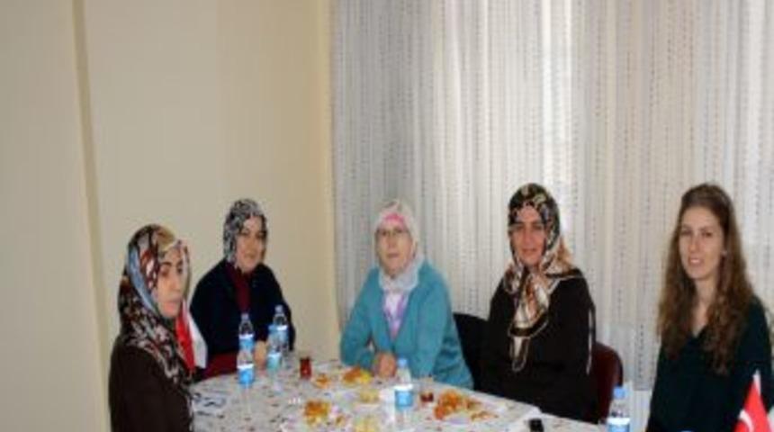 İSKİAD Bayan Komisyonu Ilk Toplantısını Yaptı