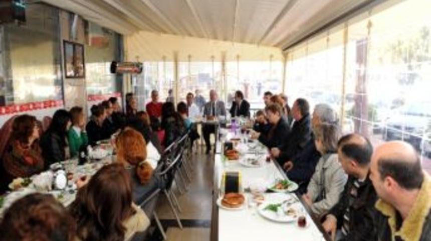 Başkan Akaydın Sporcuların Aileleri İle Bir Araya Geldi