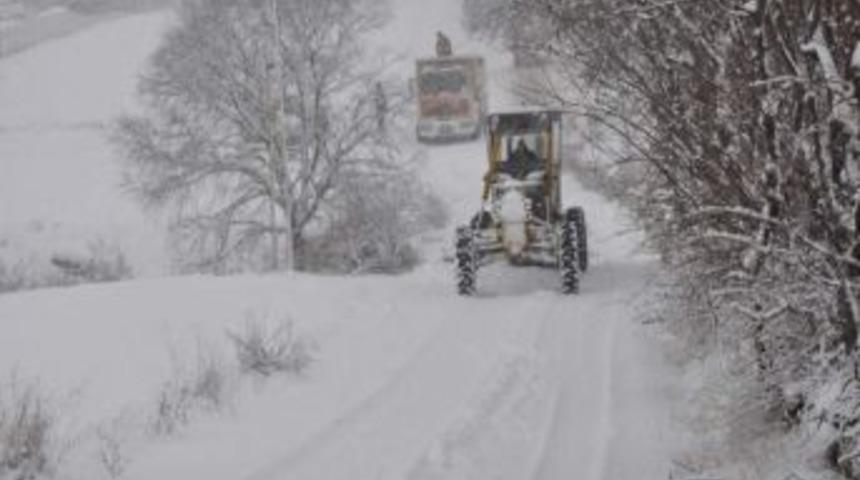 Karabük Belediyesi’nden Tuzlama Çalışması