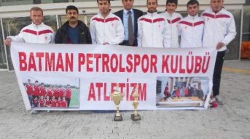 Petrolspor Atletizm Takımı Adana Yolcusu