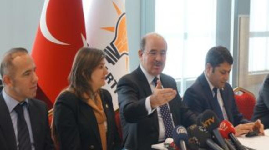 'Abdullah &Ouml;calan&rsquo;la G&ouml;r&uuml;ş&uuml;l&uuml;yor Olması Ter&ouml;rist Başı Olmadığı Anlamına Gelmez'