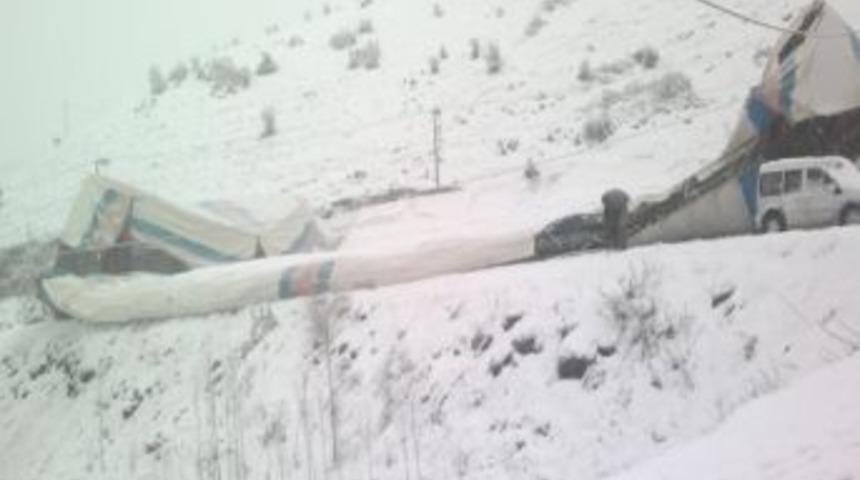 Uludere Kar Altında Kaldı