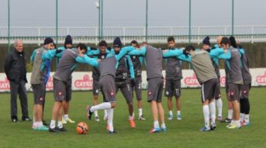 &Ccedil;aykur Rizespor'da Transfer Bitmedi