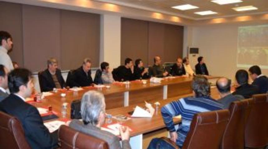 Tayland'dan Gelen T&uuml;rk Işadamları: Ucuz Iş G&uuml;c&uuml; B&uuml;y&uuml;k Avantaj