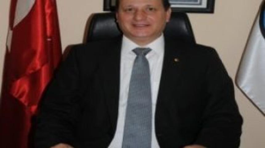 Bosnalı &ccedil;alışan gazetecilerin g&uuml;n&uuml;n&uuml; kutladı