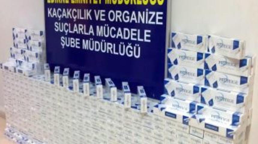 K&ouml;y Evinde Yaklaşık 5 Bin Paket Ka&ccedil;ak Sigara &Ccedil;ıktı