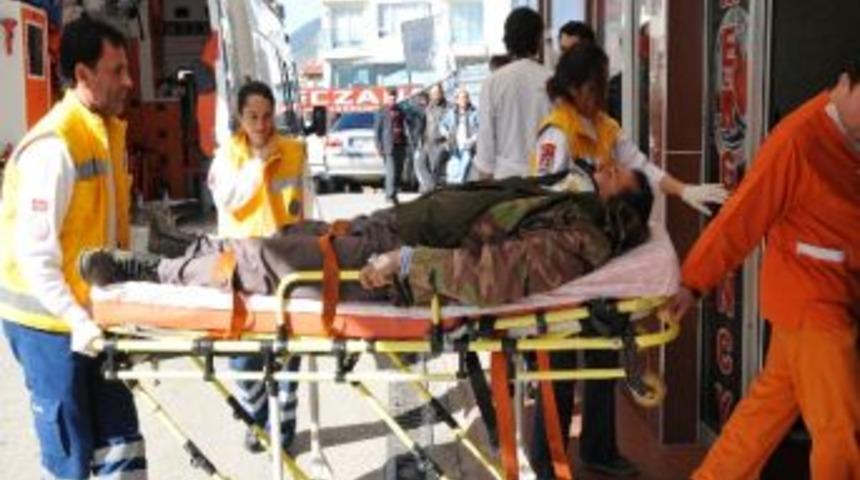 Alanya'da Beş Ayrı Trafik Kazasında Yedi Kişi Yaralandı