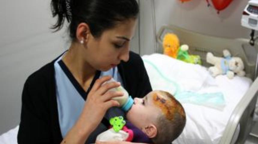 Esed&rsquo;in Bombaları Minik Roha&rsquo;yı Yetim Bıraktı