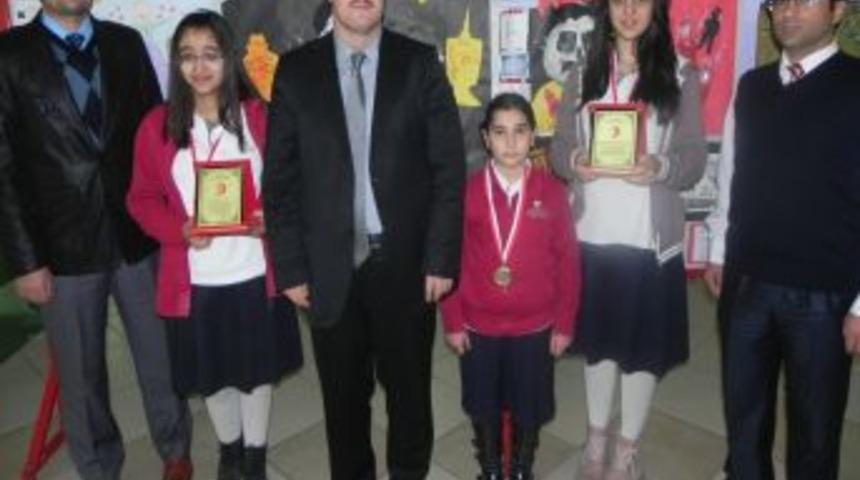 Emine Nakıboğlu Koleji, 4 Ödül Birden Aldı