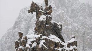Kar, Tarihi Şehzadeler Şehri Amasya’yı Beyaza Bürüdü