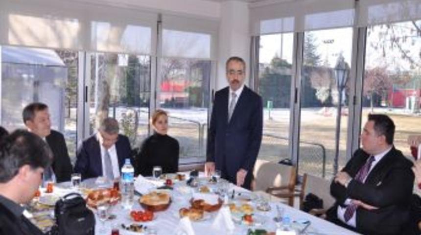 Basın Mensupları ETİ'yi Gezdi