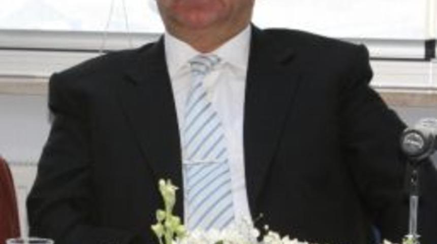 Vali Adnan Yılmaz, &ldquo;d&uuml;zce&rsquo;nin T&uuml;rkiye&rsquo;ye &Ouml;rnek Olması Lazım&rdquo;