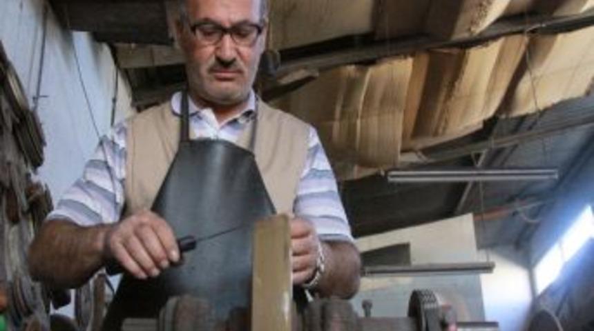 Hurda Malzemeden &Uuml;rettiği Testereye 10 Yıl Garanti Veriyor