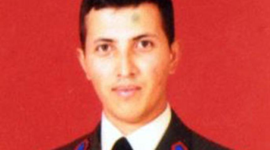 Astsubay kaza kurşunu ile şehit oldu