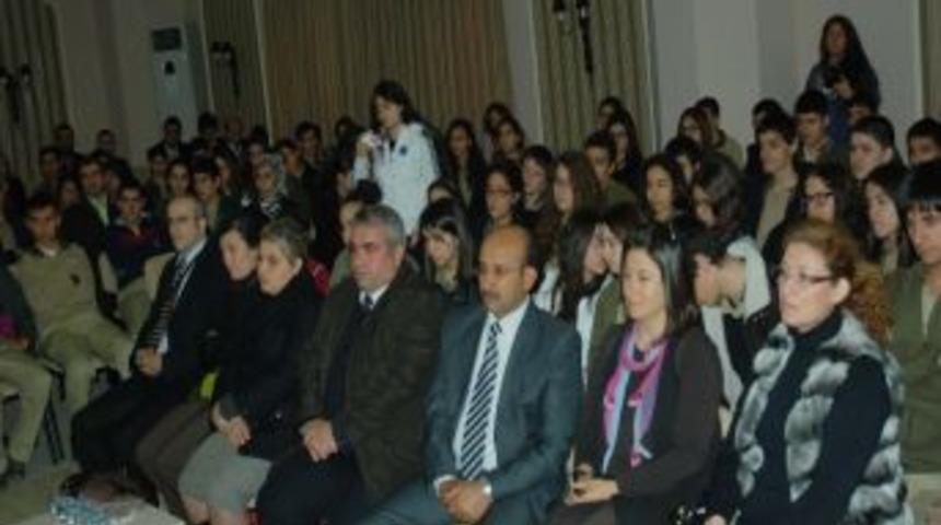 Prof. Dr. &Ouml;mer &Ouml;zkan &Ouml;ğrencilerle Bir Araya Geldi