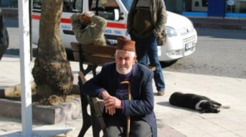 Burhaniye&rsquo;de Bu Kez Gazeteciler Haber Yaptıkları Meydandaydı