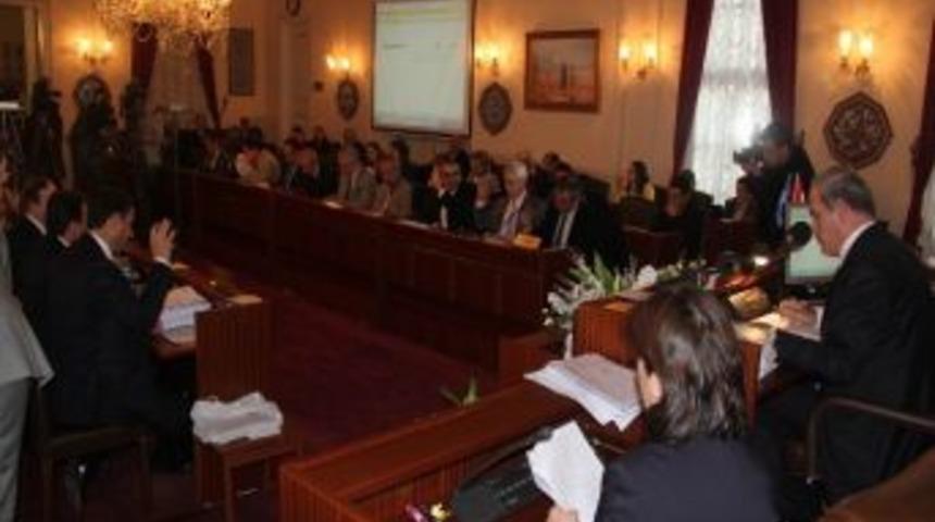 Başkan Altepe'den Hurda Vagon İddialarına Cevap