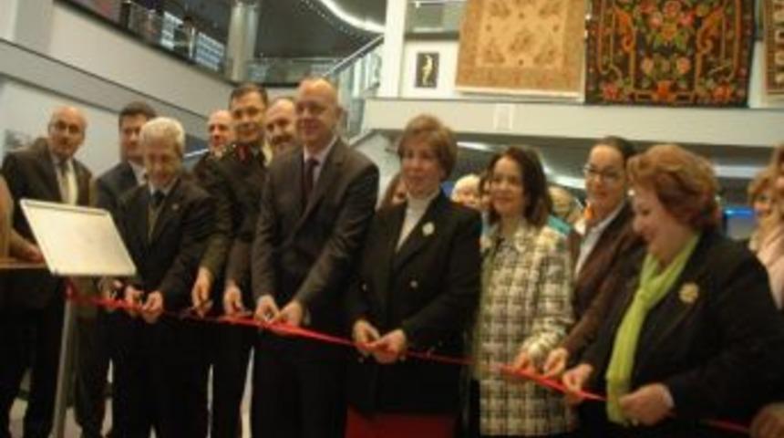 Tarihi Manisa Dokuma Bezleri Sergisi A&ccedil;ıldı