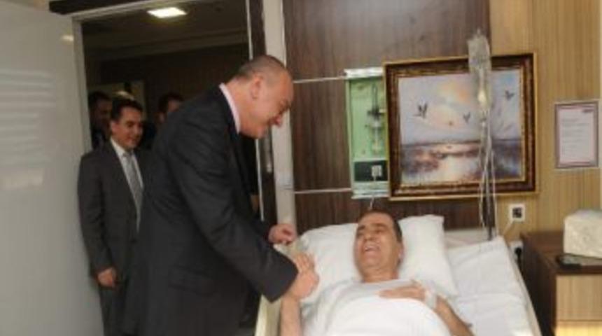 Başkan Erg&uuml;n&rsquo;den Meclis &Uuml;yesi G&uuml;rcan&rsquo;a Ge&ccedil;miş Olsun Ziyareti