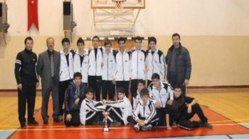 Potanın Kralı Mehmet Akif