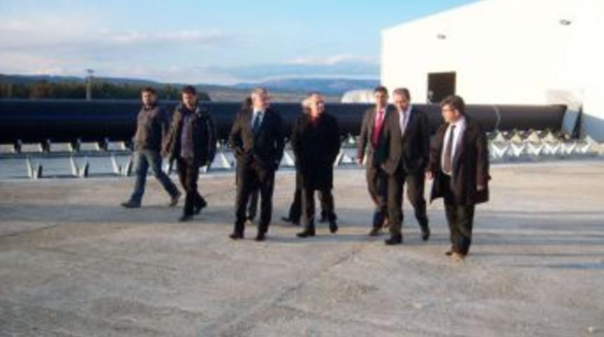 M&uuml;steşar Yardımcısı Aka, Limanlarda Incelemelerde Bulundu