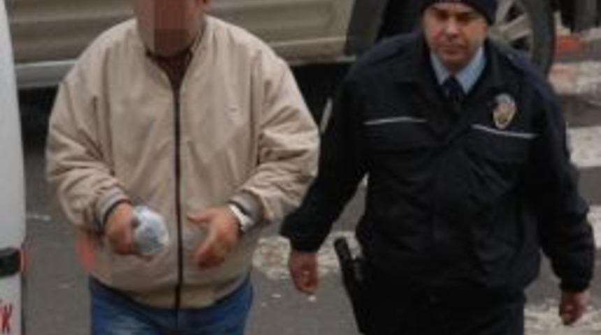 Ruhsatsız Silahla Yakalanan Zabıta G&ouml;zaltına Alındı