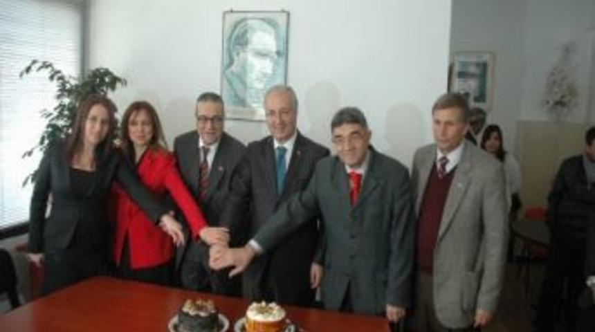 Manisa&rsquo;da &Ccedil;alışan Gazeteciler G&uuml;n&uuml; Kutlamaları