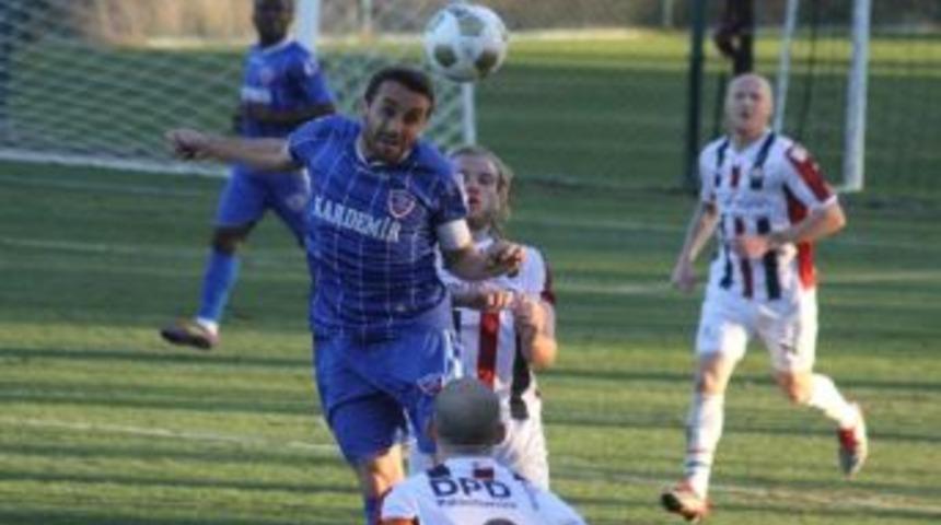 Karab&uuml;kspor Willem İle Berabere Kaldı