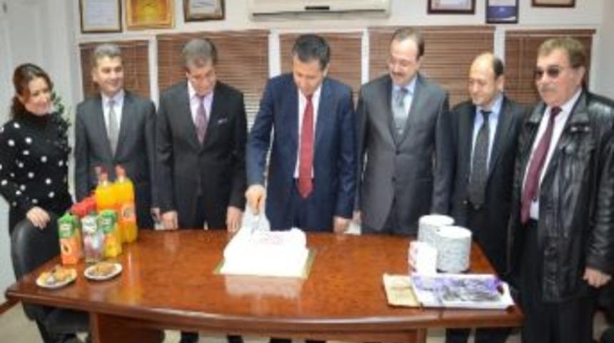 Avrupa Yakası Gazetesi&rsquo;nden Vali Yerlikaya&rsquo;ya İdareciler G&uuml;n&uuml; S&uuml;rprizi