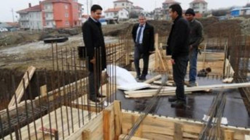 Kaymakam Sayın &Ouml;ğrenci Yurdu İnşaatını İnceledi