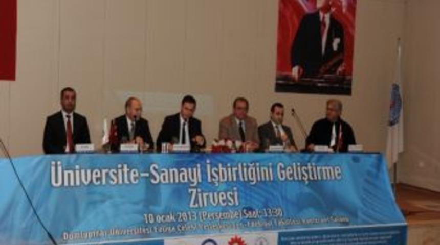 K&uuml;tahya'da '&uuml;niversite-sanayi İşbirliği Geliştirme Zirvesi' Paneli