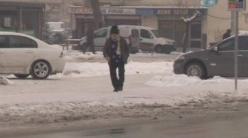 Kayseri&rsquo;de Hava Sıcaklığı Eksi 10 Dereceye Kadar D&uuml;şt&uuml;