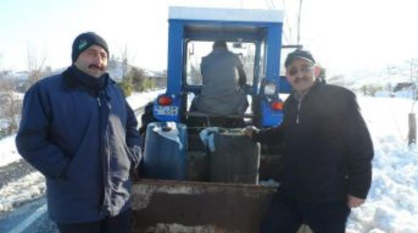 Tavuk &ccedil;iftikleri zor durumda kaldı