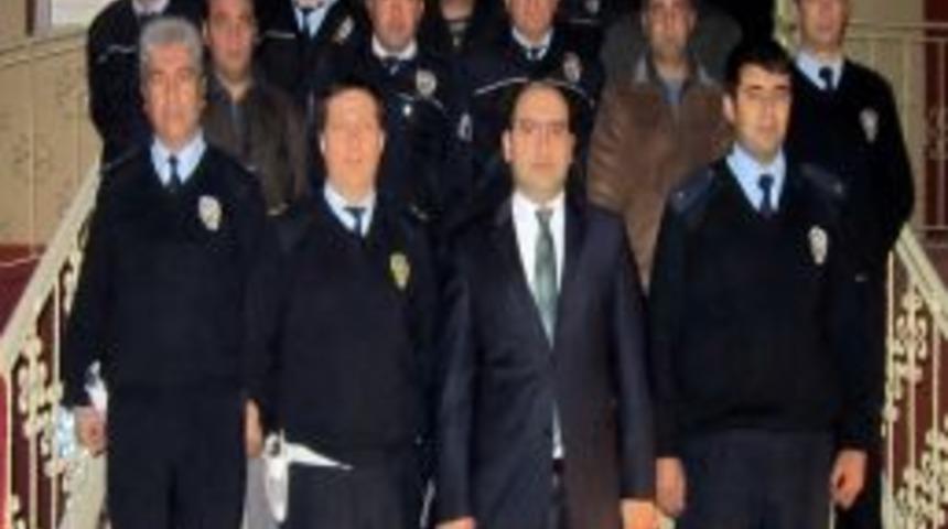 Başarılı Polislere &lsquo;başarı Belgesi&rsquo; Verildi