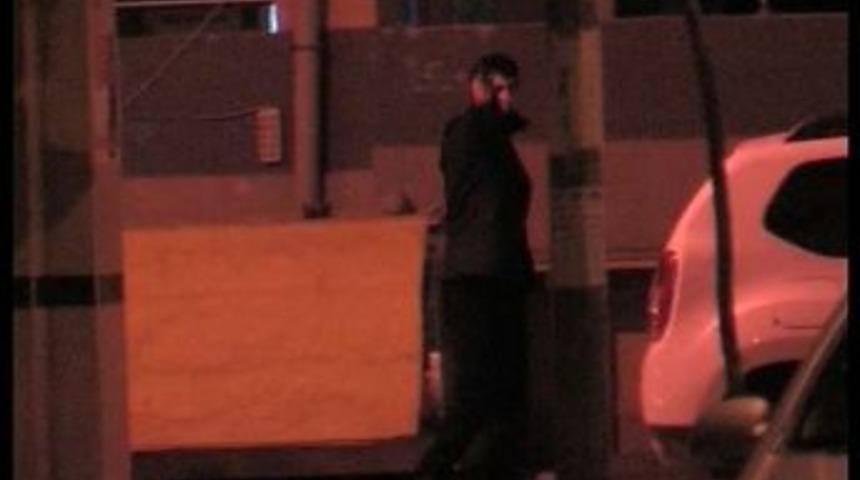 Polise Silah &Ccedil;ekip Havaya Ateş A&ccedil;tı