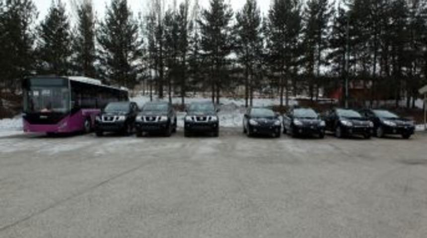 Atat&uuml;rk &Uuml;niversitesi Makine Parkına Sekiz Ara&ccedil; Daha İlave Etti