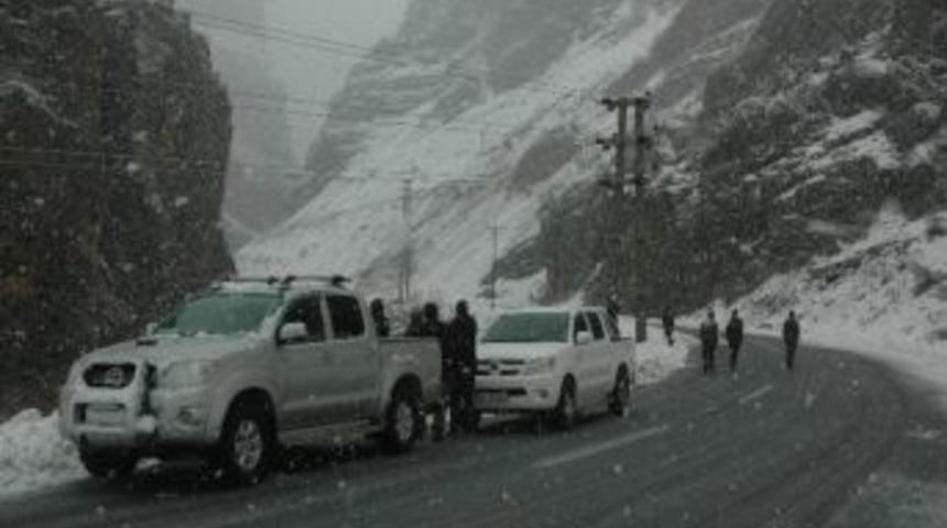 Komando Değil, Arıza Ekibi