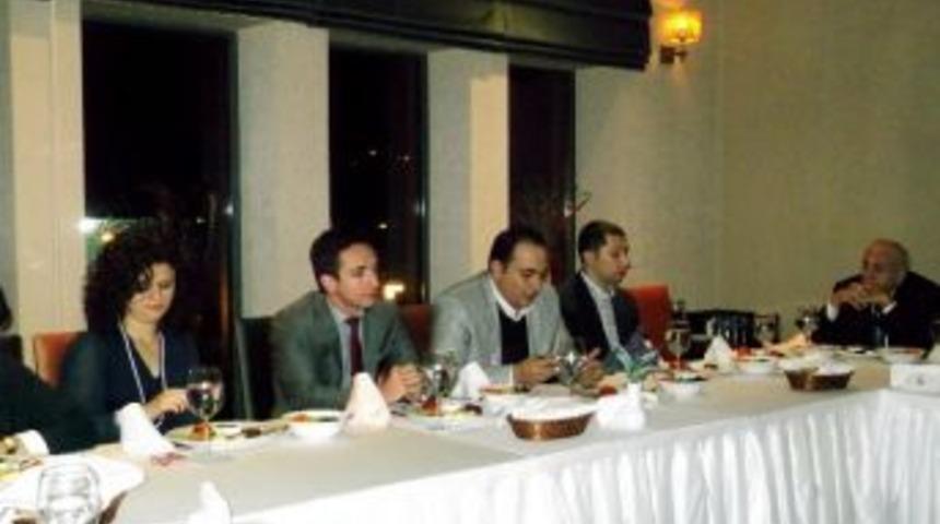 Forum Trabzon Gazeteciler G&uuml;n&uuml;n&uuml; Unutmadı