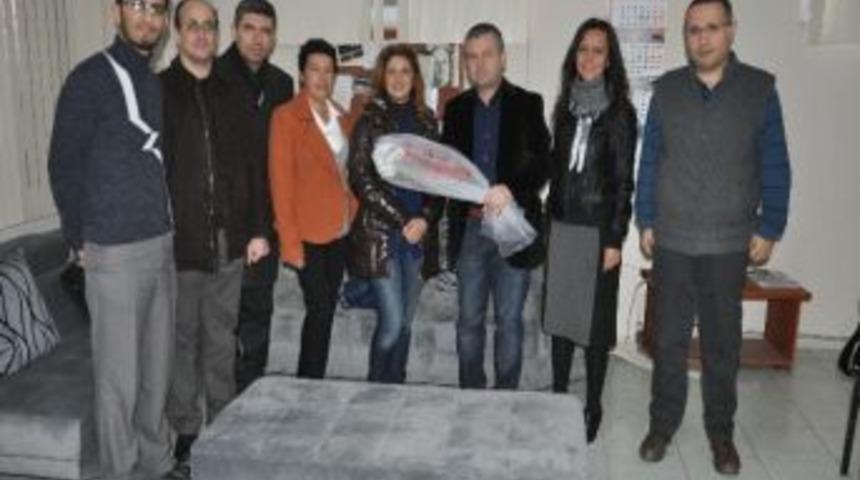 Soma Chp'den Yerel Gazetelere Kutlama Ziyareti