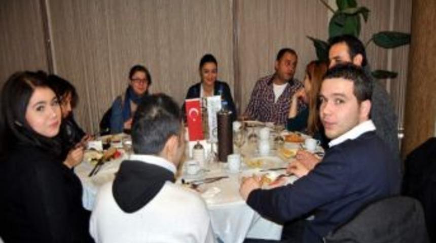 Başkan Sakallı Gazeteciler İle Kahvaltıda Buluştu