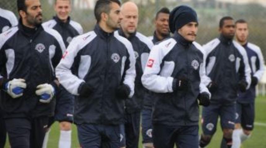 Kasımpaşa, Hazırlıklarını S&uuml;rd&uuml;r&uuml;yor