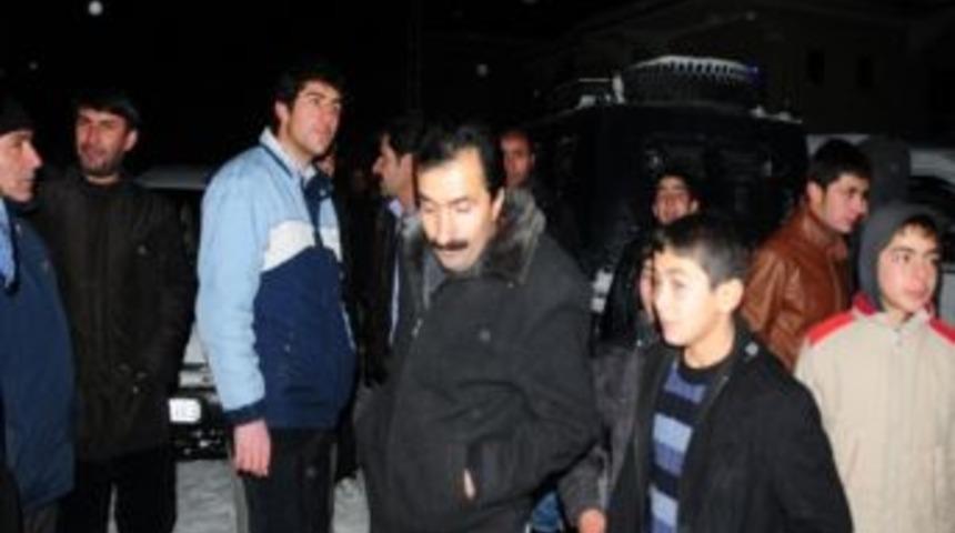 Van'da "elektrik Kesintisi" Tepkisi