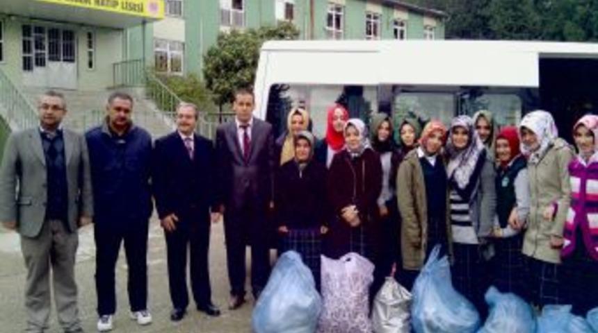 &Ouml;ğrencilerden Suriyeli Sığınmacılara Yardım Eli