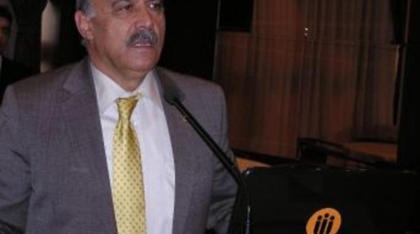 Malatya &Uuml;niversitesi Rekt&ouml;r&uuml; Prof. Dr. Cemil &Ccedil;elik: