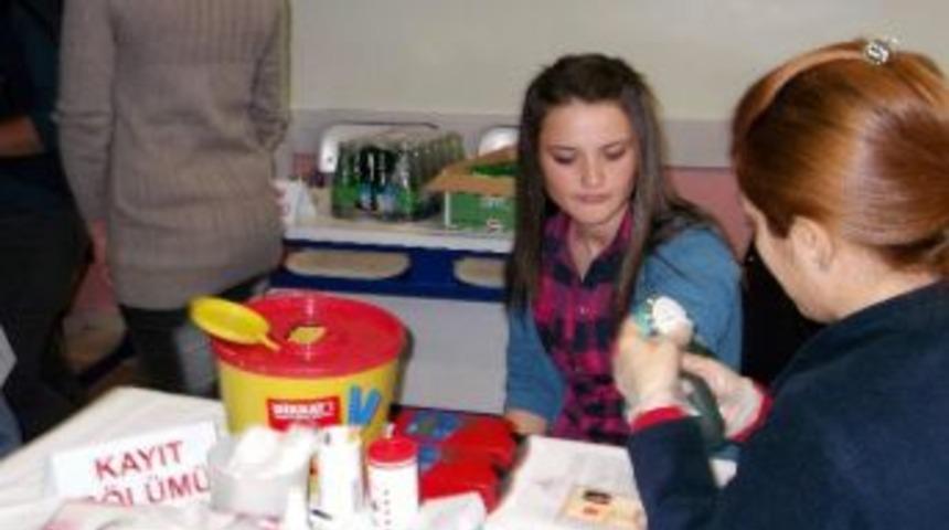 Balıkesir Fdd'den Kızılay'a Kan Bağışı