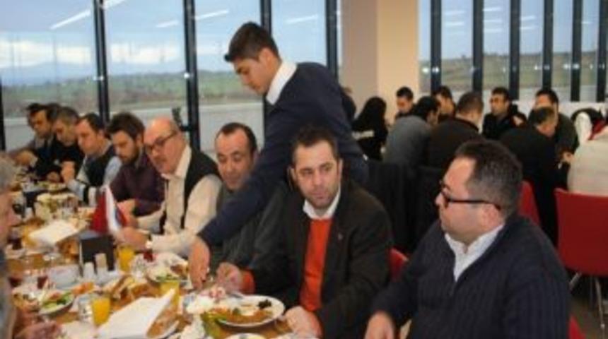 Gazeteciler Kongre Merkezini Gezdi